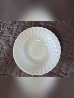 Vintage Anchor Hocking Milk Glass Swirl Serving Bowl